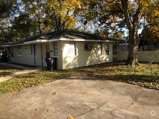 Building Photo - 1358 N 23rd St Rental