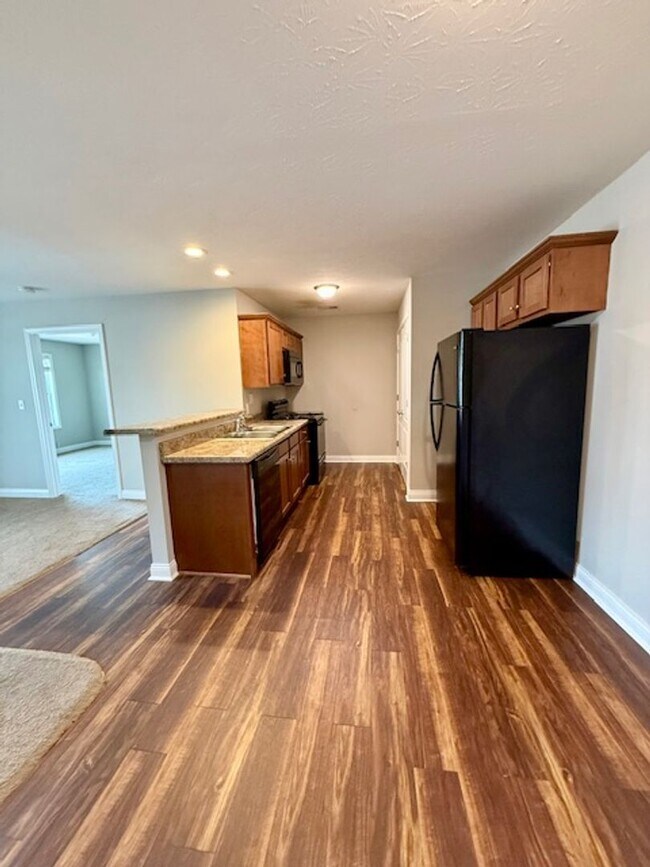 Photo - 272 Audley Ave Unit C21