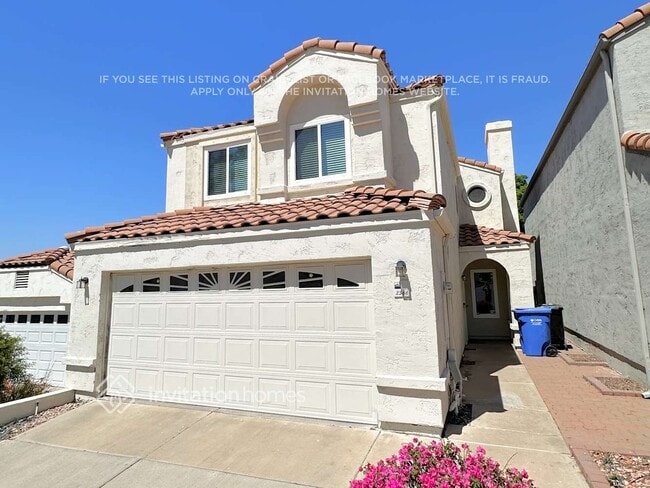 Building Photo - 2366 E Evans Dr