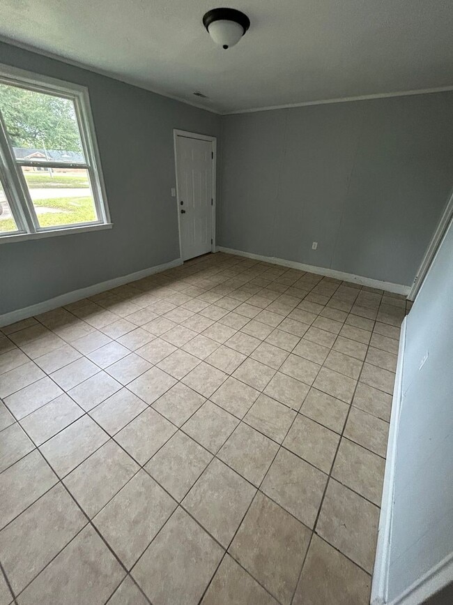 Photo - 724 Miller Rd Unit 724 A