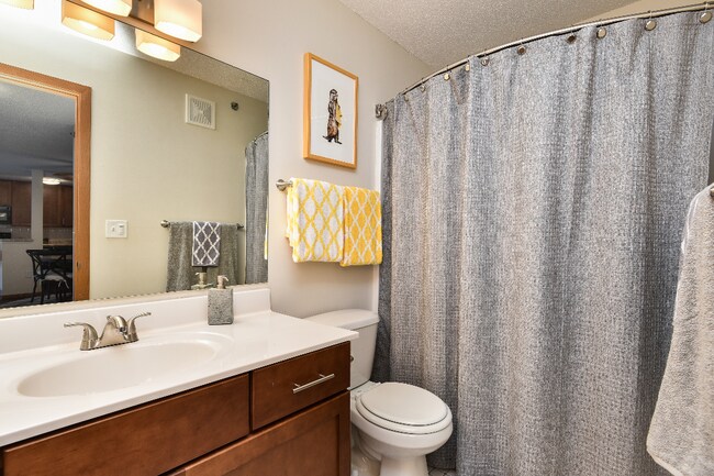 Minnetonka Hills Apartments