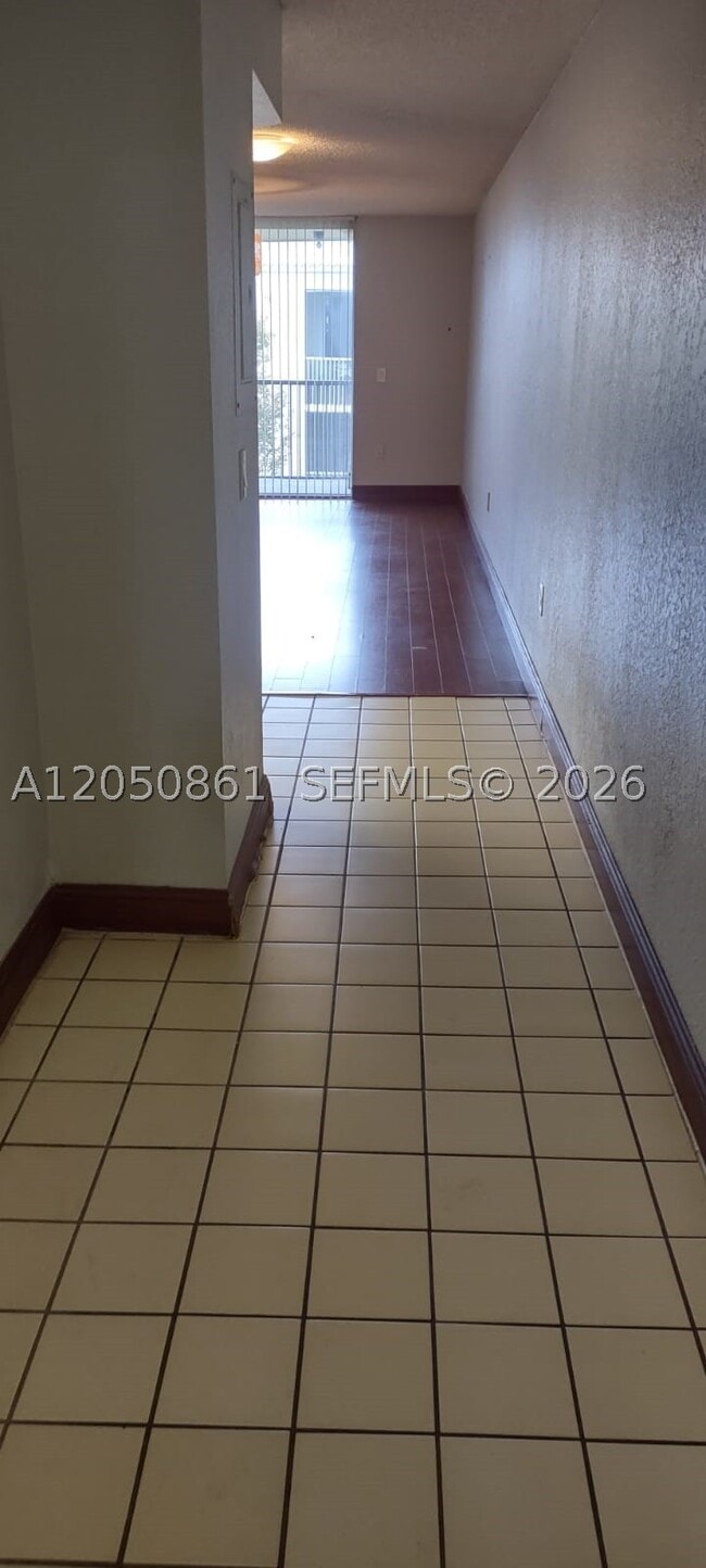 Photo - 8215 Lake Dr Unit 505