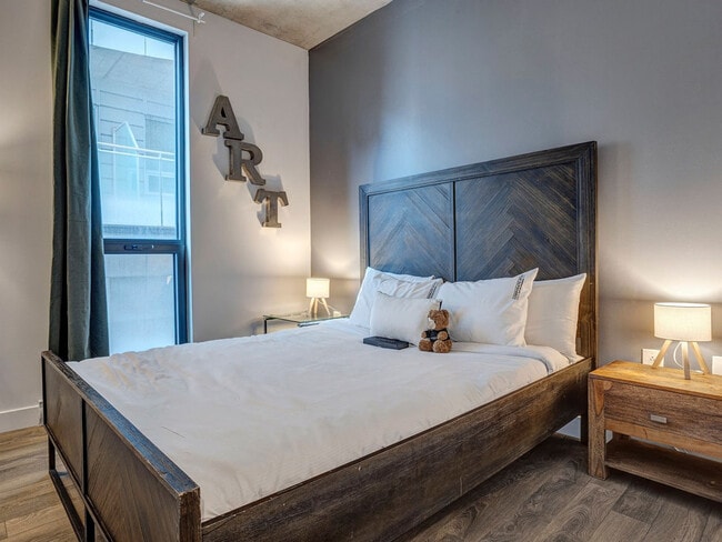 Building Photo - 510 Richards St Unit SI ID1358026P