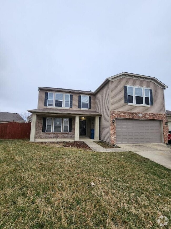 Building Photo - Lovely 4br/ 2.5 bath Single family home Ne...