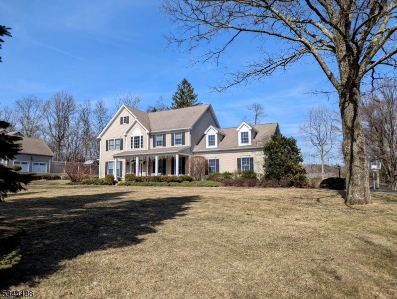 Photo - 77 Morris Turnpike Casa