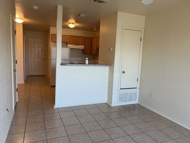 Photo - 4204 Gus Dr Unit 4204 Gus Dr. B