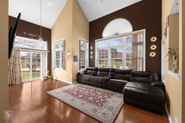 Photo - Gorgeous End Unit with 3 Bed/2.5 Baths and...