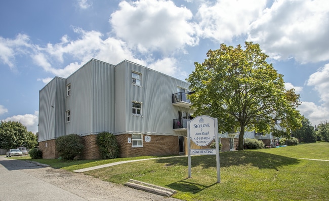 Building Photo - Elgin Woods Apartments