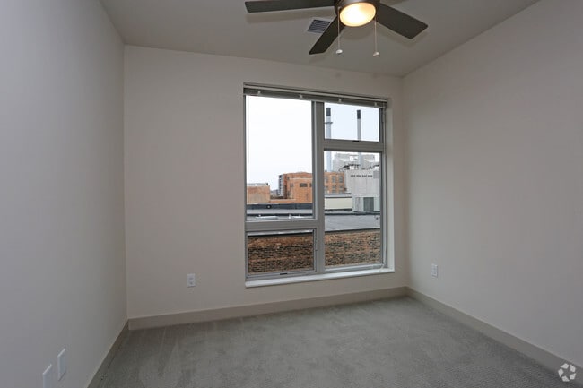 1BR, 1BA - 1H