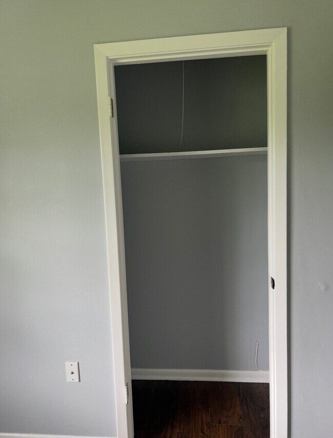 Photo - 207 Dogwood Dr