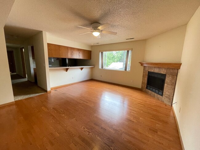 Building Photo - 457 N Front St Unit 203 Rental