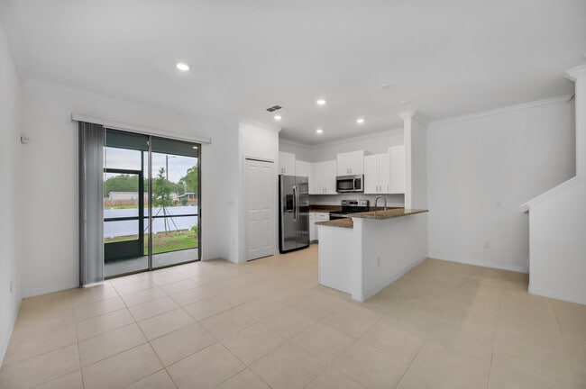 Photo - 30760 Veridian Wy