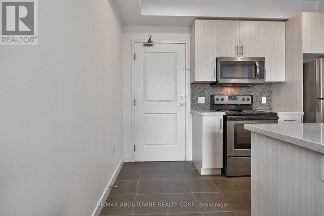 Photo - 2490 Old Bronte Rd Unité 306