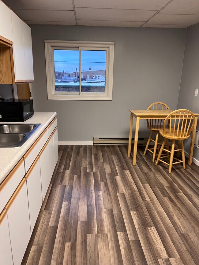 Photo - 331 Main St Unidad #2