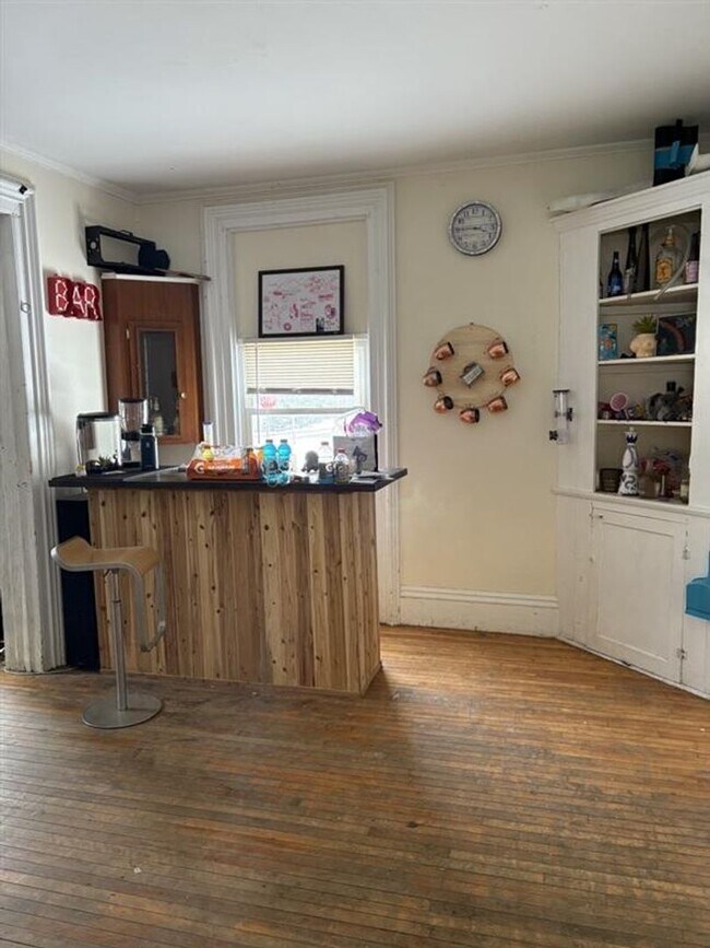 Photo - 98 N Main Ave Unit A