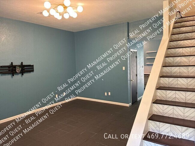 Photo - 3948 Buena Vista St Unit #105