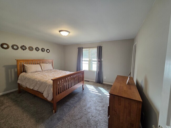 Photo - 5721 Gardenia Dr