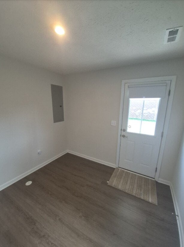 Photo - 18 Wentworth Ln