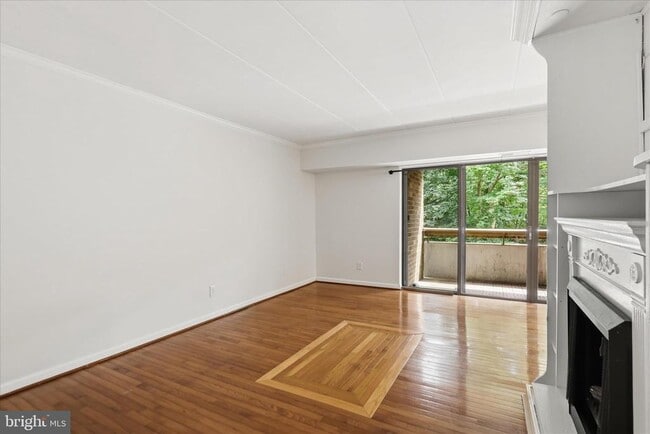 Building Photo - 2339 Freetown Ct Unit 33/11C