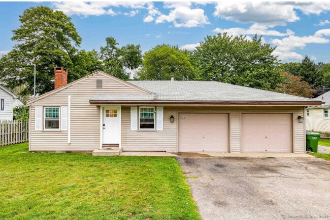 Building Photo - 30 Mohican Rd Rental
