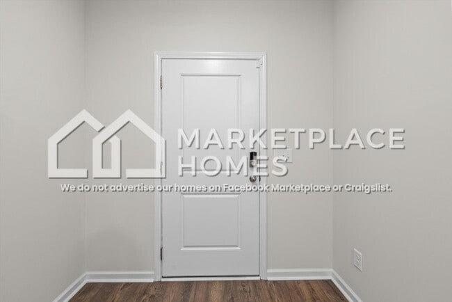 Photo - 605 Count Fleet Ct