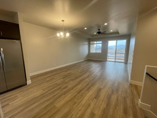 Photo - Hurricane Town Home! VIEWS FOR DAYS!!