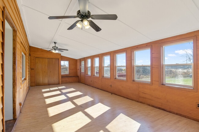 Photo - 6961 Collamer Rd