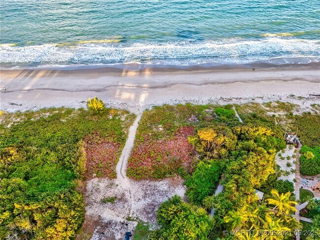 Photo - 1446 Wyn Cove Dr