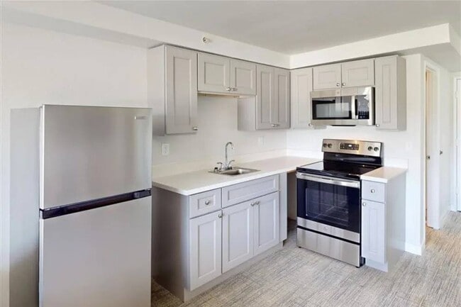 Photo - Pinnacle Point