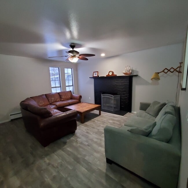 5431 Zuni St Unidad Down South