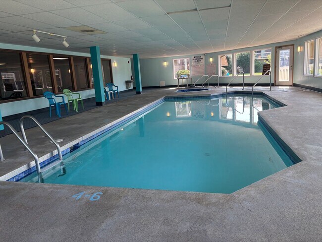 Willow Creek Apartments