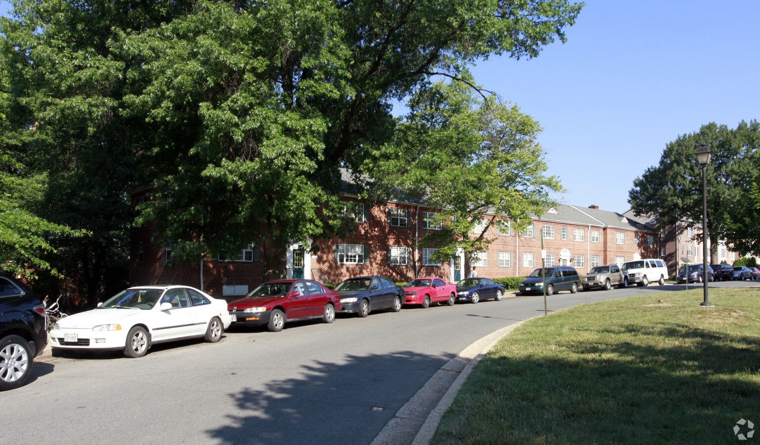 Virginia Gardens Apartments - Virginia Gardens Apartments