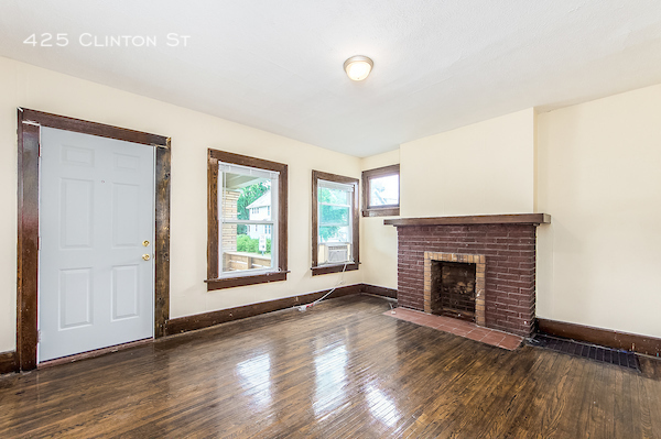 2Bd/1Ba Townhouse - 2Bd/1Ba Townhouse