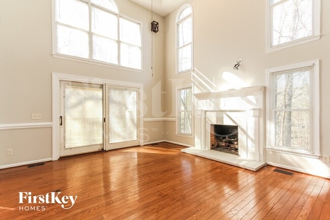 Photo - 1363 Mistletoe Ridge Pl NW