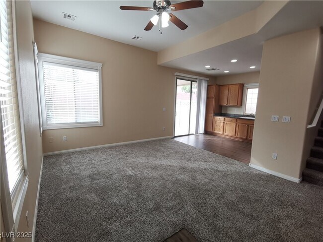 Photo - 7579 Holiday Hills St