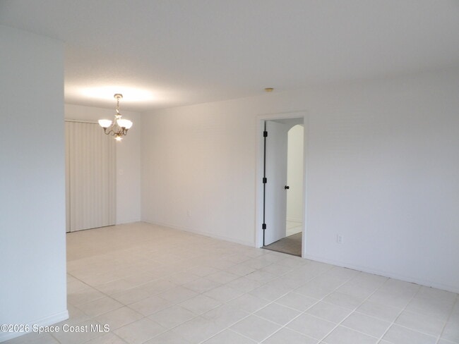 Photo - 1291 Ein Ct NW