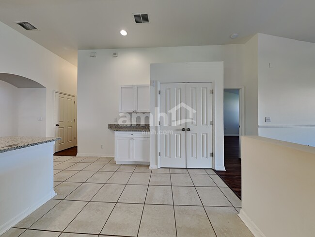 Photo - 23121 Emerson Way