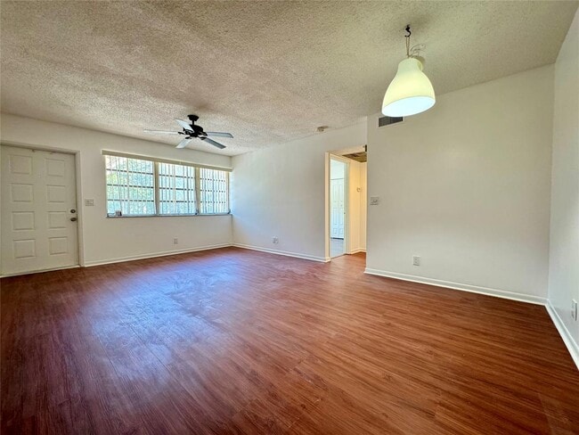 Photo - 10236 Twin Lakes Dr Unit 16H