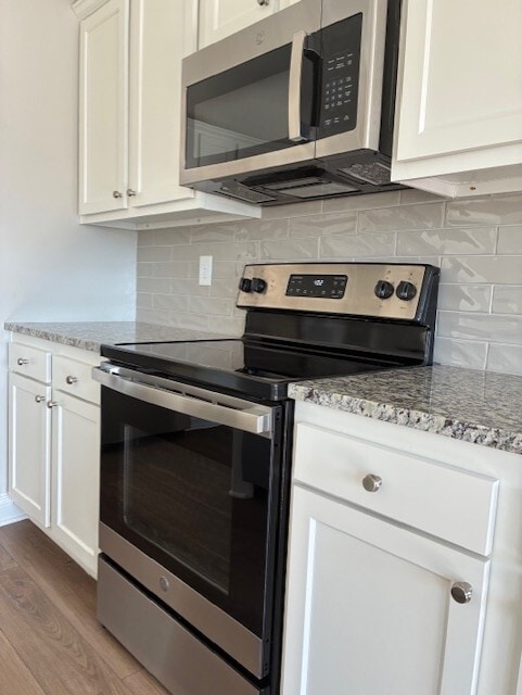 Photo - 2821 Yorkshire Moors Wy