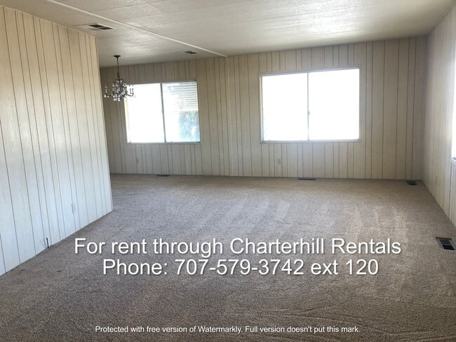 Photo - Seniors (must be age 55+) Valle Vista community for occupants age 55 and over community - 2 bedro...