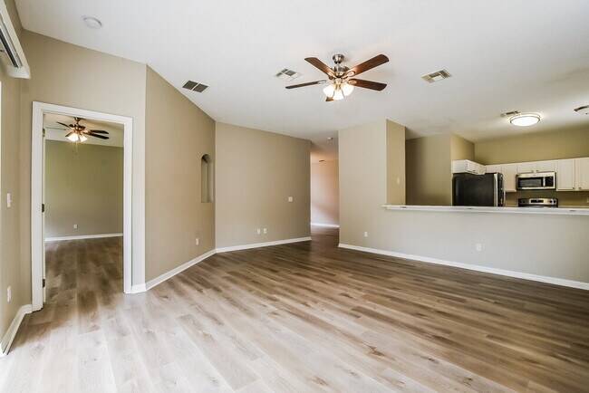 Photo - 12756 Sophiamarie Loop