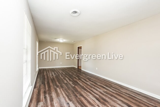 Photo - 5805 Baxter Dr