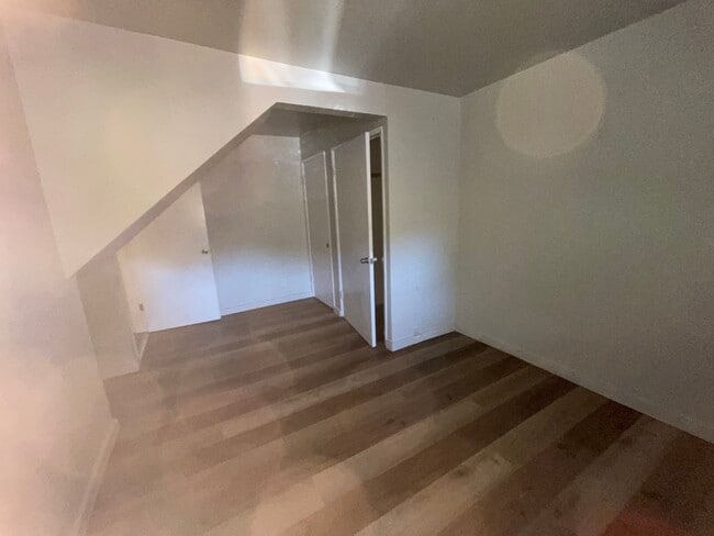 Photo - 5120 S Roxbury St Unidad 8