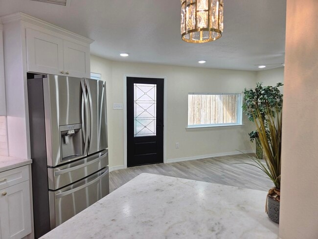 Photo - 914 Heights Blvd