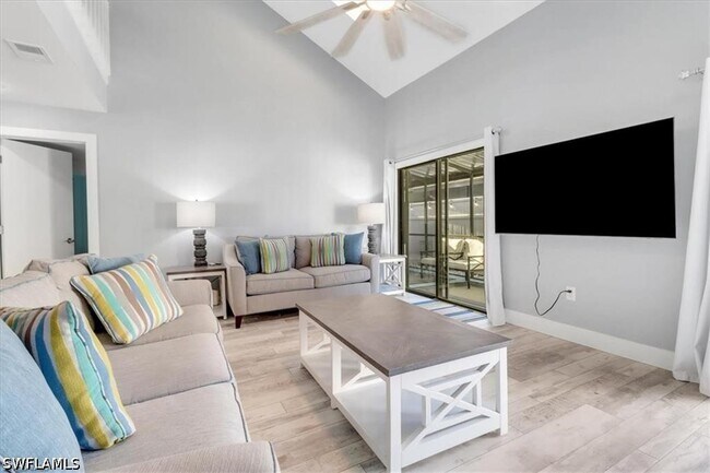 Photo - 823 Meadowland Dr