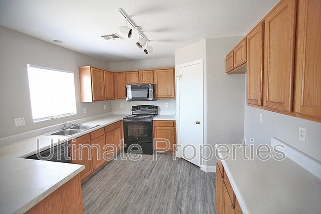 Photo - 12301 W Columbine Dr
