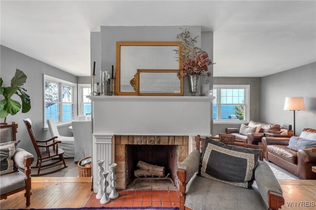 Photo - 4922 Clifton Pkwy