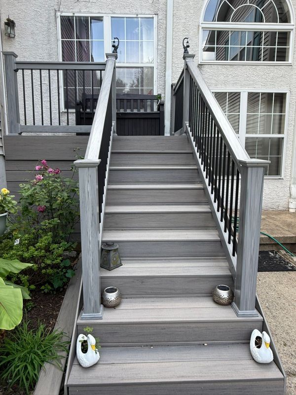 Photo - 426 Sumner Way