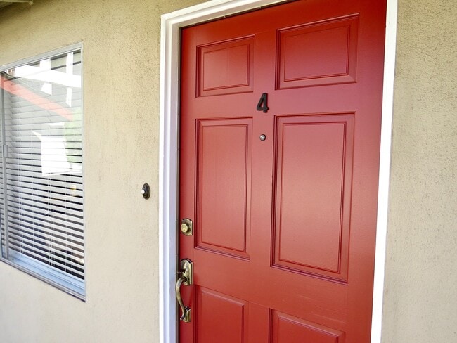 Photo - 1219 Barry Ave