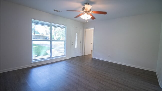 Photo - 322 Broad Ripple Dr